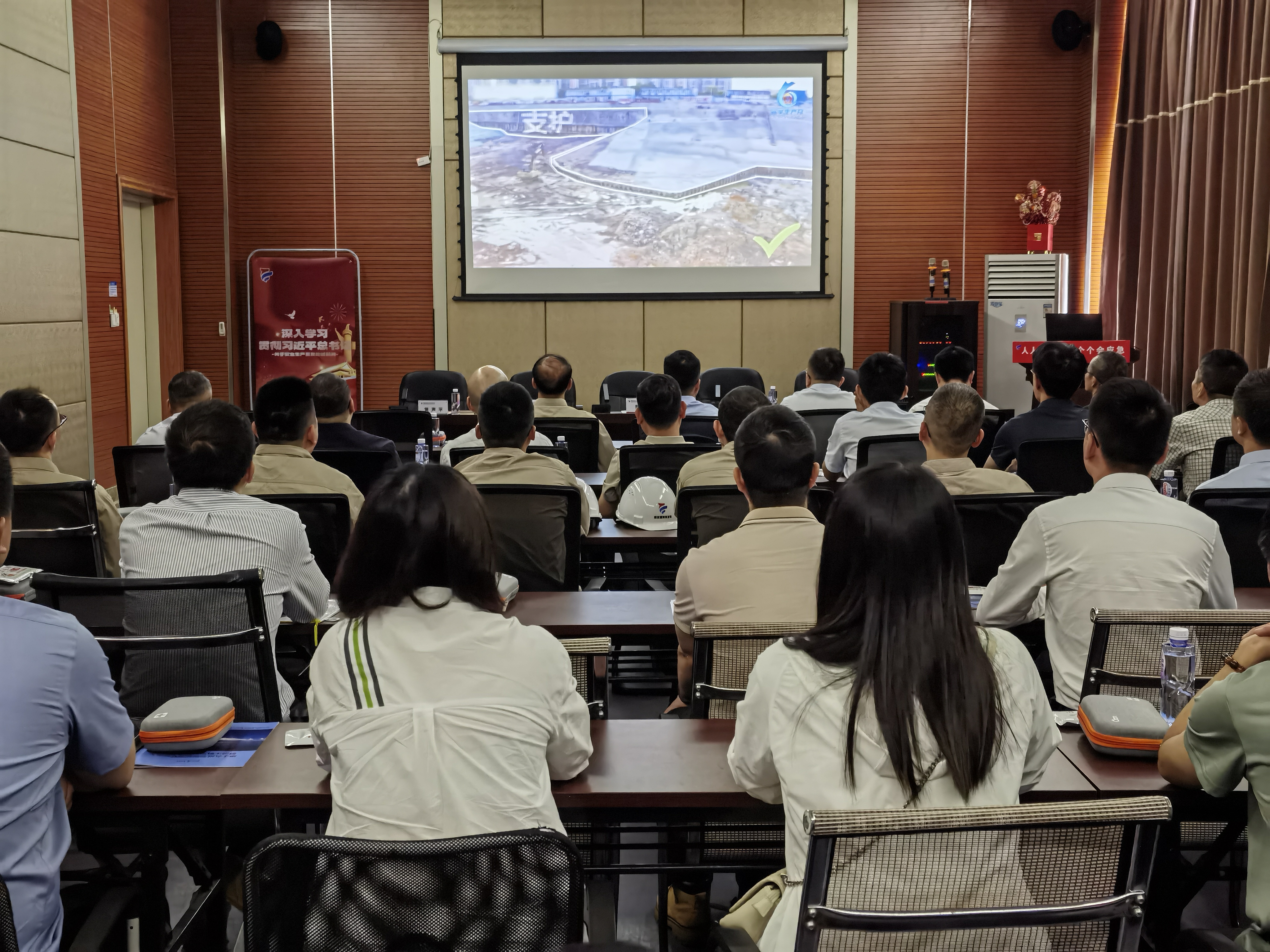中闽能源启动2025年“安全生产月”活动  筑牢安全防线，护航绿色发展
